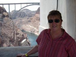 37LauraonHooverDamoverlookingTilmanBridge,05jul11