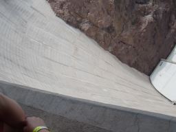 42SteepviewdownHooverDam,05jul11
