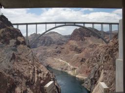 43TilmanBridgespanningColoradoRiv,05jul11